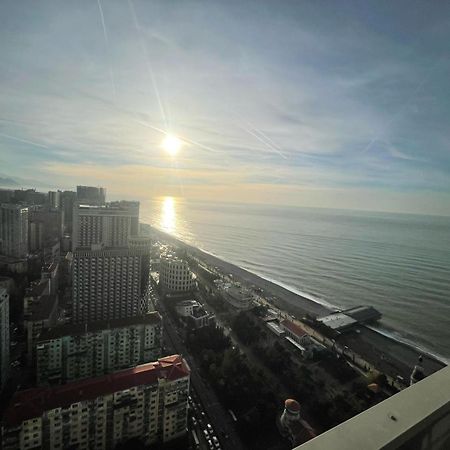 Holiday In Orbi Batumi Exterior foto